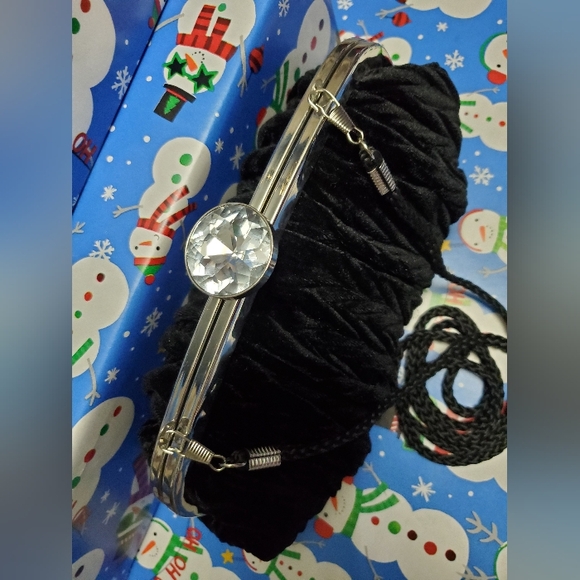 Nina Black Evening clutch/Crossbody bag - Picture 3 of 12